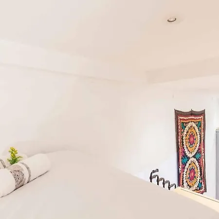 Estudio Espacioso Y Centrico 세비야